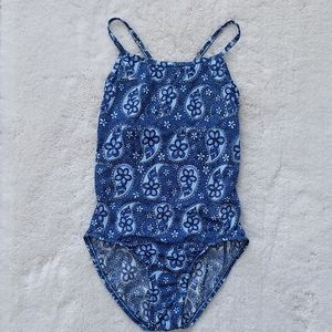 ✔️Like New Nike swimsuit